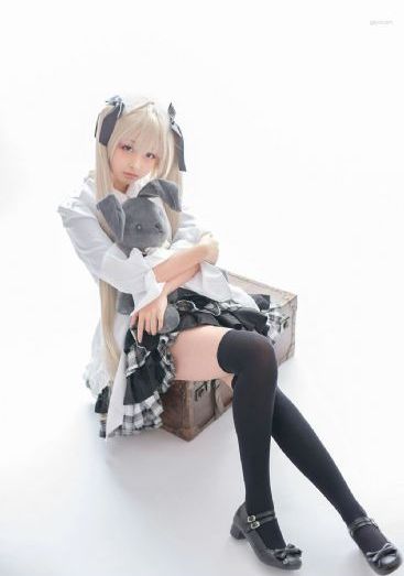 天美蜜桃果冻免费看